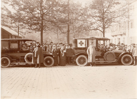H. Rose: Münsterplatz am 24.9.1914 (Stadtarchiv Bonn)